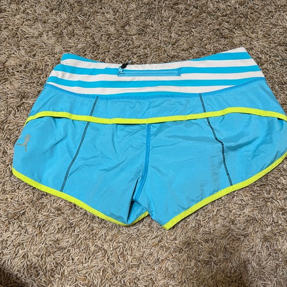 Lululemon Speed Shorts - Picture 2 of 5